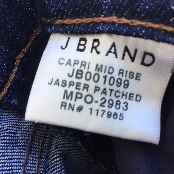 J Brand Capri mid rise jasper patched jeans. - Picture 7 of 7